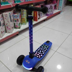 Müzikli (Kapatılabilir) Işıklı Sağlam Gövde 3 Teker Çocuk Scooter (MAVİ)